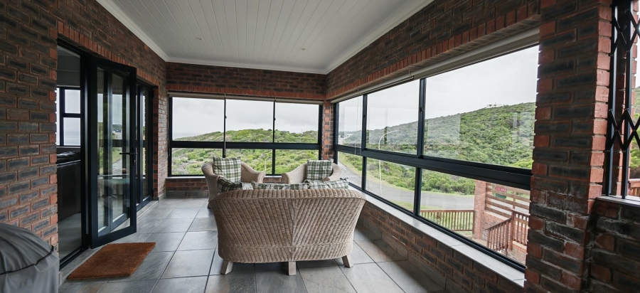 4 Bedroom Property for Sale in Dana Bay Western Cape
